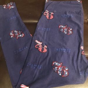 NWOT Lularoe Patriotic Leggings